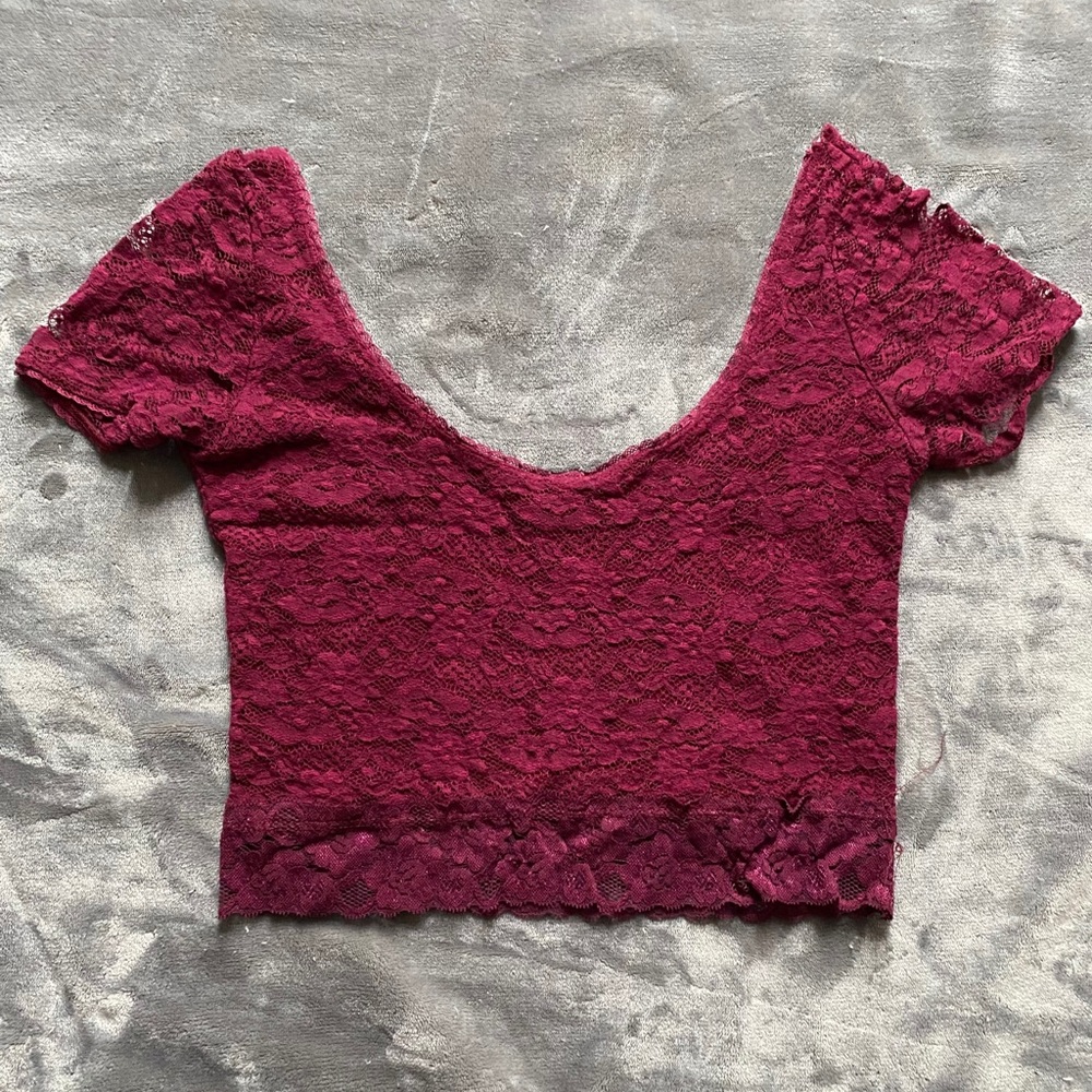 Maroon Lacy Crop Top